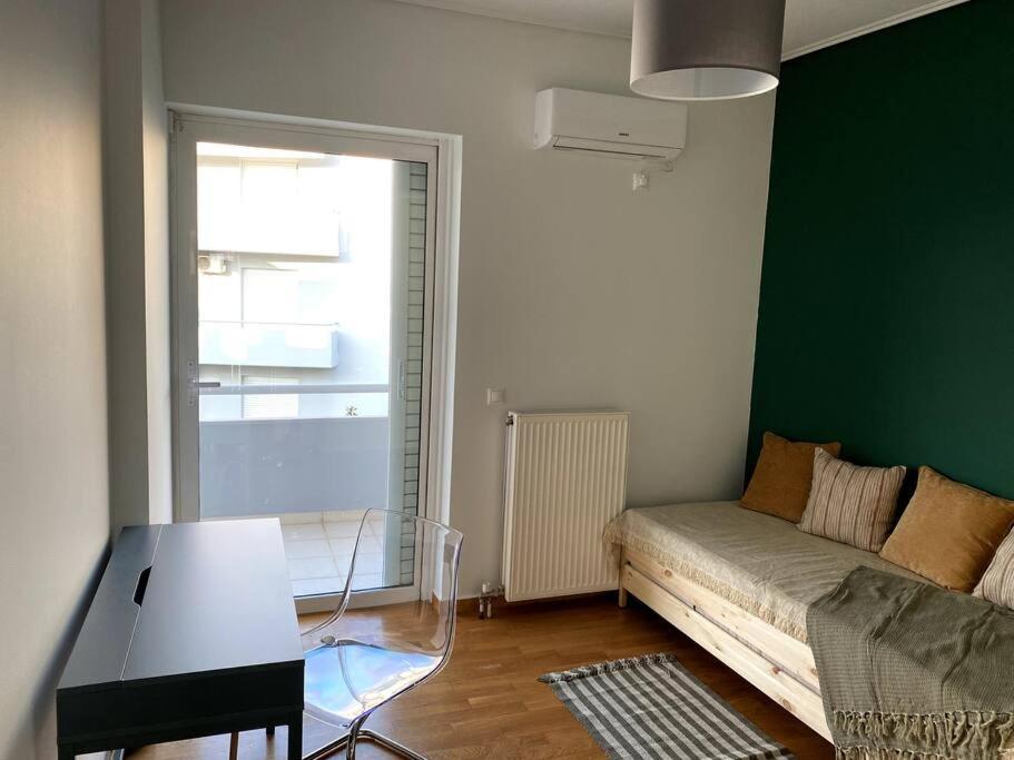 Spacious And Sunkissed 3Br & 2 Bathrooms Apartment 雅典 外观 照片