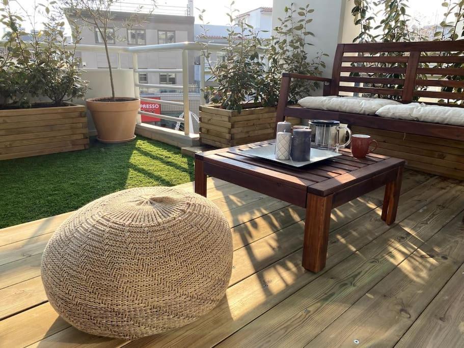 Spacious And Sunkissed 3Br & 2 Bathrooms Apartment 雅典 外观 照片