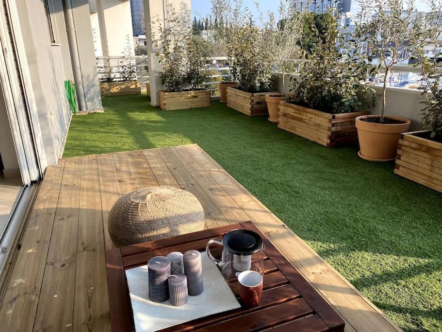 Spacious And Sunkissed 3Br & 2 Bathrooms Apartment 雅典 外观 照片