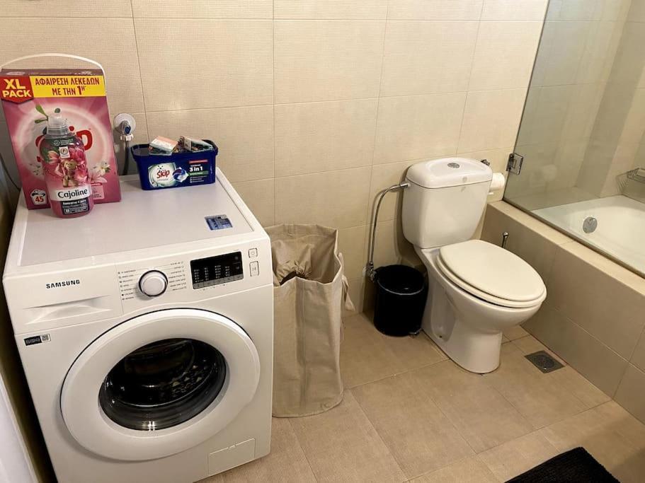 Spacious And Sunkissed 3Br & 2 Bathrooms Apartment 雅典 外观 照片