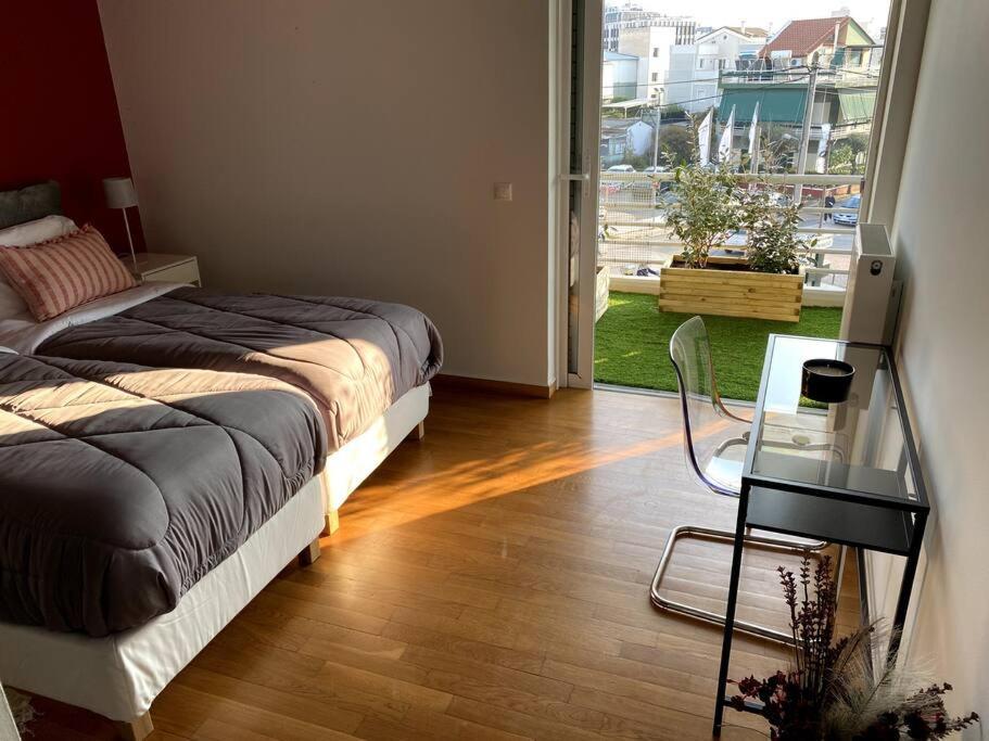 Spacious And Sunkissed 3Br & 2 Bathrooms Apartment 雅典 外观 照片
