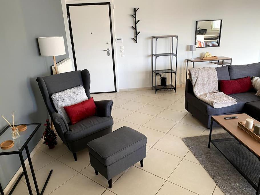 Spacious And Sunkissed 3Br & 2 Bathrooms Apartment 雅典 外观 照片